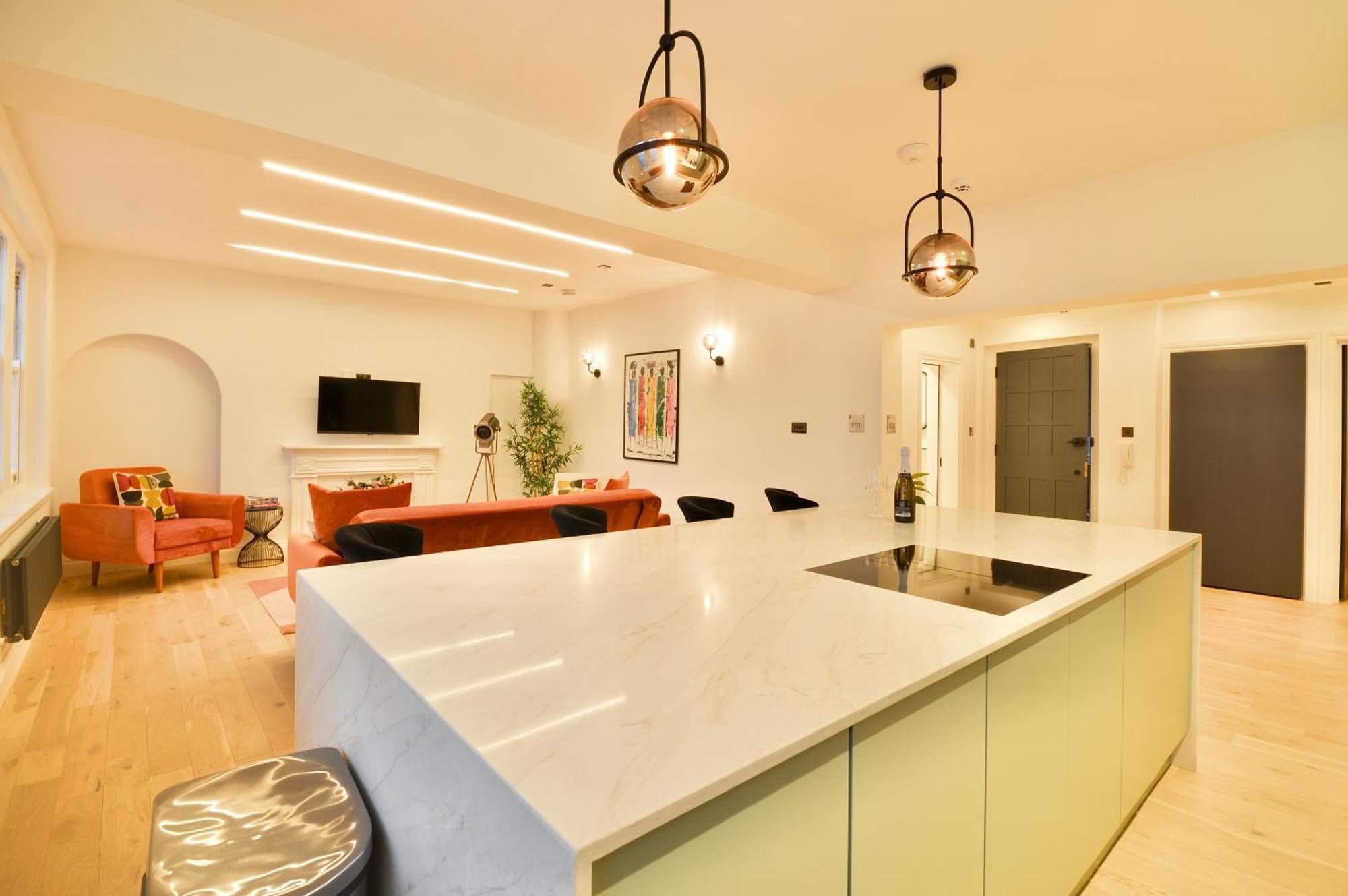 Newly Refurbished W/ River Views Лондон Екстер'єр фото